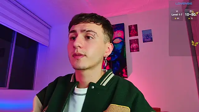 Snapshot of dimitri-bilak chatting on 20, 11, 2025 dimitri-bilak online show from 20, 11, 2025