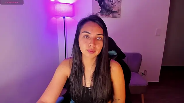 Snapshot of Miss_Nicole chatting on 2, 5, 2026 Miss Nicole online show from 2, 5, 2026