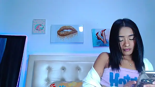 Snapshot of Jenng18 chatting on 17, 2, 2025 Jenng18 online show from 17, 2, 2025