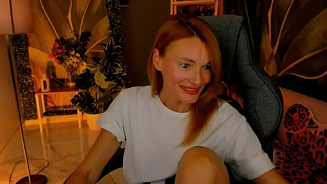 MistyBarnes online show from 11, 10, 2025