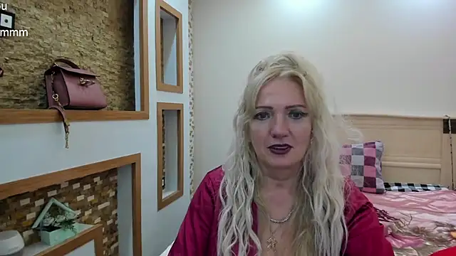 TrueFoxyyy online show from 2, 3, 2025