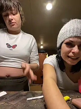 mikittyy online show from 13, 12, 2024