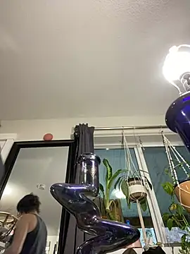 mikittyy online show from 18, 12, 2024