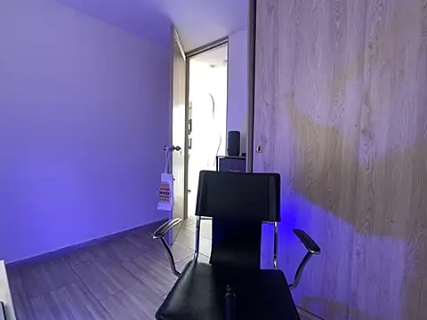 Anny Moore09 online show from 13, 4, 2026