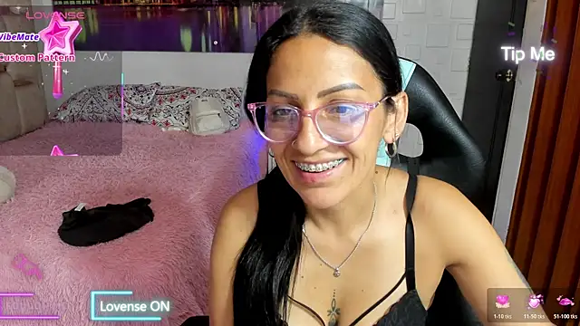 alma blue online show from 8, 4, 2026