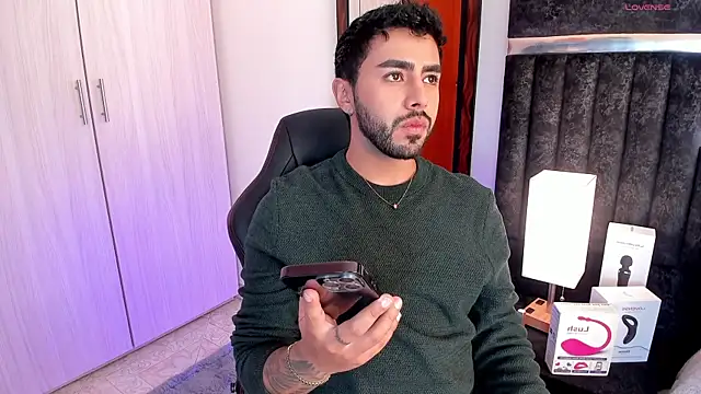 ItsMeEros online show from 7, 2, 2025