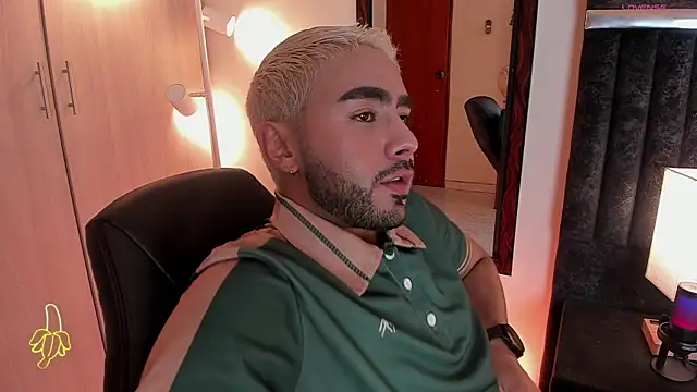 ItsMeEros online show from 9, 9, 2025