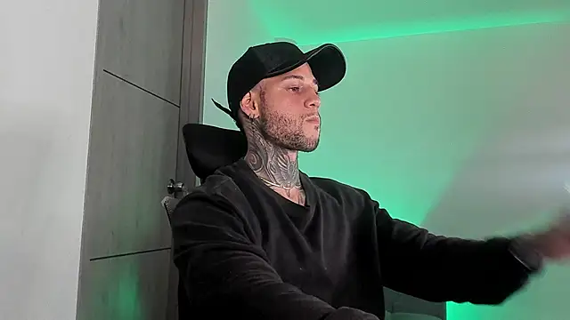  jamesleandros1 online show from 24, 5, 2026