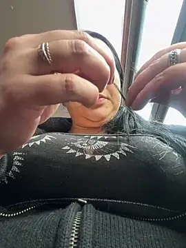 Snapshot of Abril_Luv chatting on 11, 2, 2025 Abril Luv online show from 11, 2, 2025