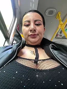 Snapshot of Abril_Luv chatting on 28, 2, 2025 Abril Luv online show from 28, 2, 2025