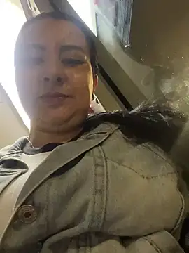 Snapshot of Abril_Luv chatting on 18, 3, 2025 Abril Luv online show from 18, 3, 2025