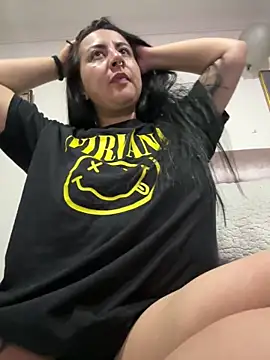 Abril Luv online show from 15, 4, 2026