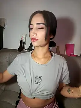 Snapshot of _nathaly_sweet chatting on 14, 12, 2025 nathaly sweet online show from 14, 12, 2025