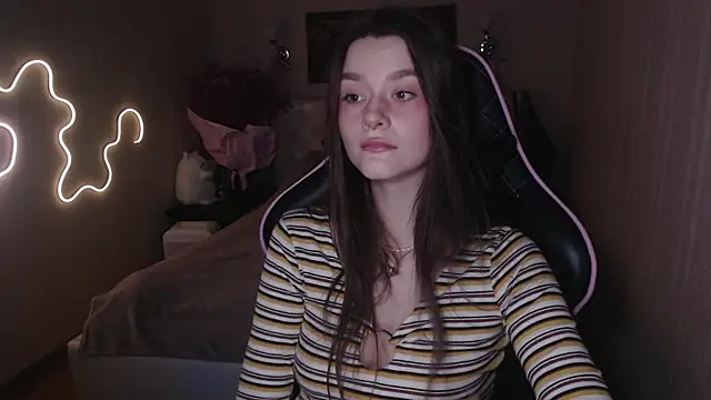 Snapshot of jeann_elsaa chatting on 1, 12, 2024 jeann elsaa online show from 1, 12, 2024