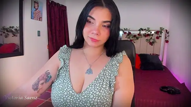 victoriaasaenz  online show from 19, 2, 2026