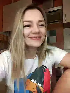 Snapshot of KrissSexi chatting on 16, 2, 2025 KrissSexi online show from 16, 2, 2025