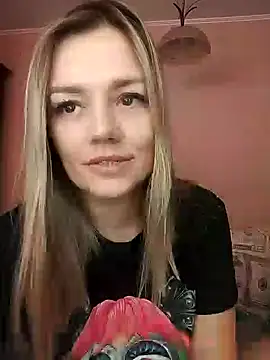Snapshot of KrissSexi chatting on 18, 2, 2025 KrissSexi online show from 18, 2, 2025
