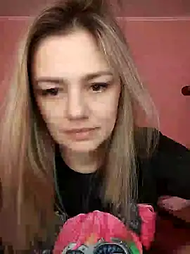 Snapshot of KrissSexi chatting on 20, 2, 2025 KrissSexi online show from 20, 2, 2025