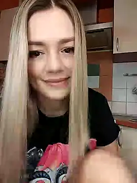 Snapshot of KrissSexi chatting on 22, 2, 2025 KrissSexi online show from 22, 2, 2025