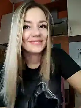 Snapshot of KrissSexi chatting on 24, 2, 2025 KrissSexi online show from 24, 2, 2025