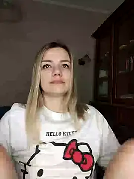 Snapshot of KrissSexi chatting on 27, 2, 2025 KrissSexi online show from 27, 2, 2025
