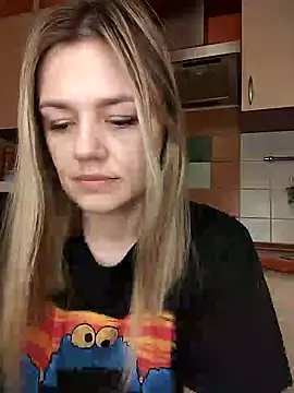 Snapshot of KrissSexi chatting on 28, 2, 2025 KrissSexi online show from 28, 2, 2025