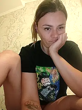 Snapshot of KrissSexi chatting on 27, 9, 2025 KrissSexi online show from 27, 9, 2025