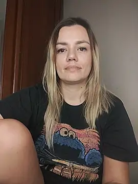 KrissSexi online show from 22, 11, 2025