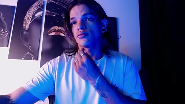 AlbertBernal69 online show from 6, 11, 2025