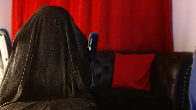 AlbertBernal69 online show from 18, 12, 2025