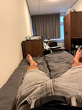 Snapshot of mihaixxx1 chatting on 20, 9, 2025 mihaixxx1 online show from 20, 9, 2025