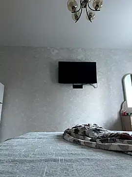 Snapshot of mihaixxx1 chatting on 21, 11, 2025 mihaixxx1 online show from 21, 11, 2025