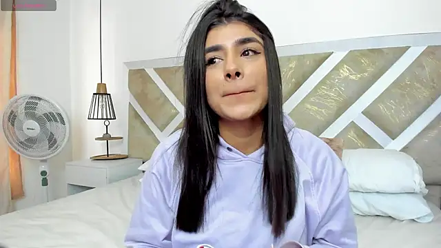 ZiaCalifa online show from 25, 2, 2026