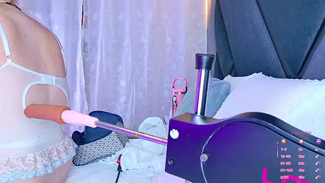 NathaxaLeans online show from 15, 9, 2025