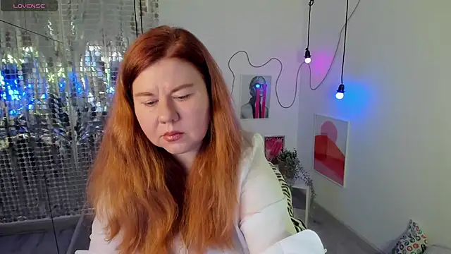 Snapshot of Mrs_Emilia chatting on 22, 12, 2024 Mrs Emilia online show from 22, 12, 2024