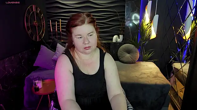 Snapshot of Mrs_Emilia chatting on 23, 12, 2024 Mrs Emilia online show from 23, 12, 2024