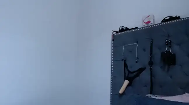 KaiicyQuuen online show from 1, 2, 2025