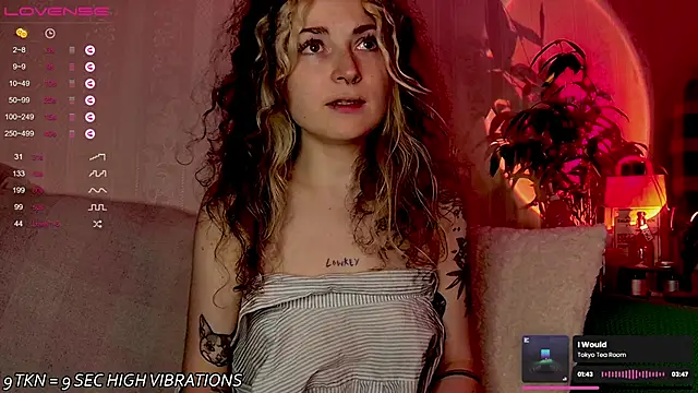 IttyKitty online show from 10, 9, 2025