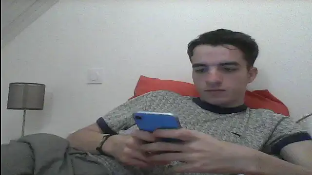 Snapshot of Tombgy07 chatting on 19, 2, 2025 Tombgy07 online show from 19, 2, 2025