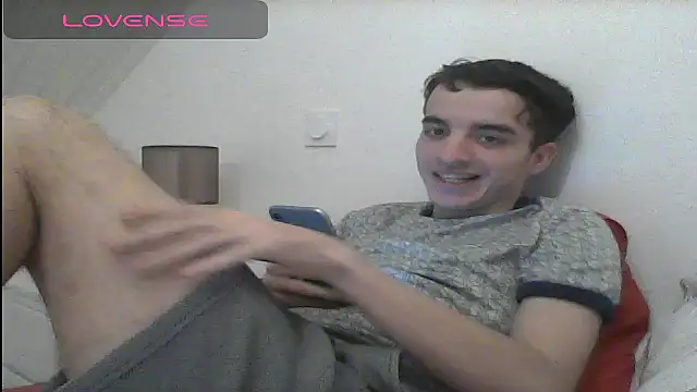 Snapshot of Tombgy07 chatting on 25, 2, 2025 Tombgy07 online show from 25, 2, 2025