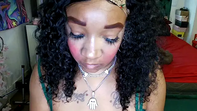 YasmineMinaj online show from 18, 9, 2025