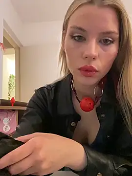 KittyKatyDream online show from 28, 3, 2026