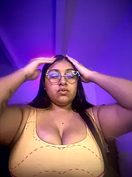 Soysofiarodrigu online show from 13, 11, 2025