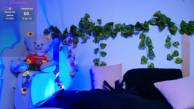 tati cardenas online show from 1, 12, 2025