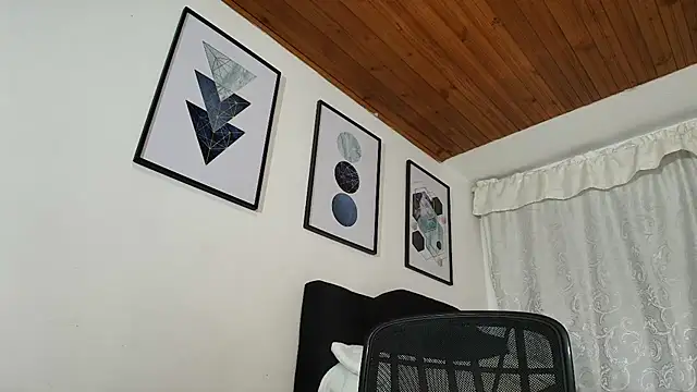 sam her online show from 15, 12, 2025