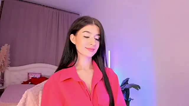 Snapshot of LauraCoy chatting on 1, 10, 2025 LauraCoy online show from 1, 10, 2025
