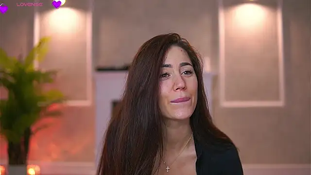 Abbela White online show from 4, 12, 2025