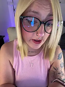 Megan lu2 online show from 7, 4, 2026