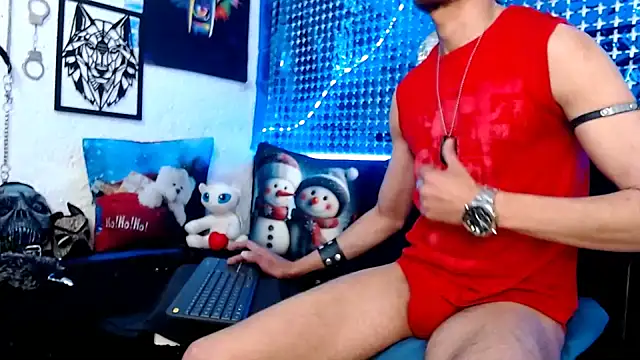 Snapshot of Mensecret69 chatting on 16, 12, 2024 Mensecret69 online show from 16, 12, 2024