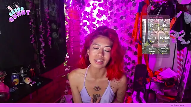 Roxanbunny1 online show from 15, 2, 2025